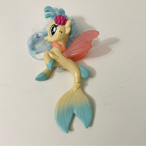 My Little Pony the Movie MLP Seapony Princess Skystar Mermaid Wings - Picture 7 of 14